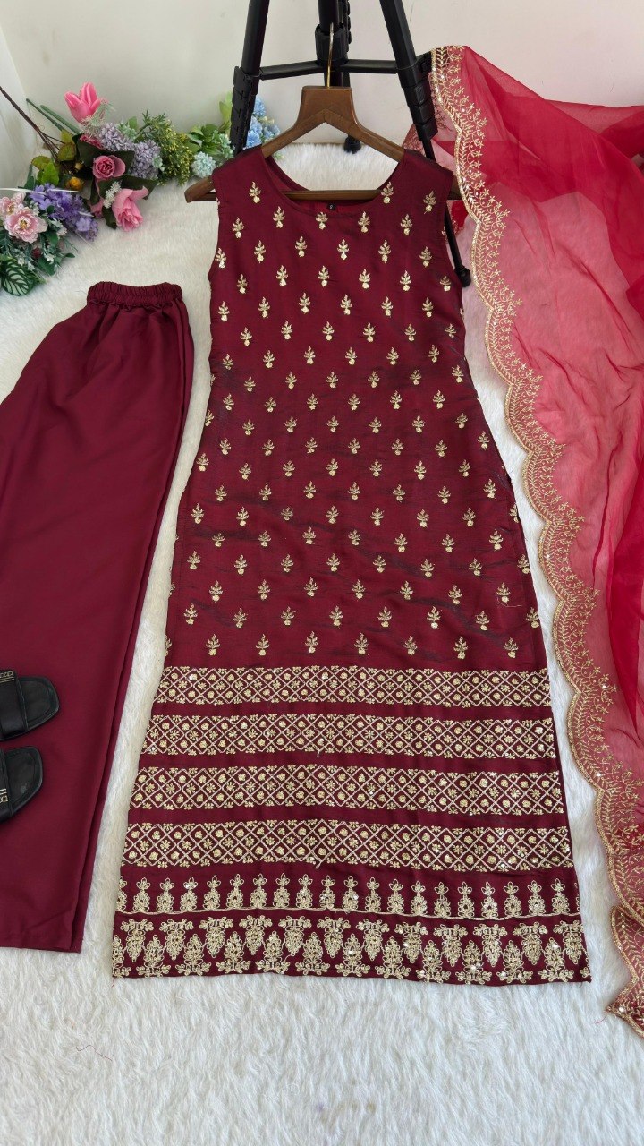 Luxury Maroon Kurta Set with Intricate Embroidery for Wedding And Festive Wear
