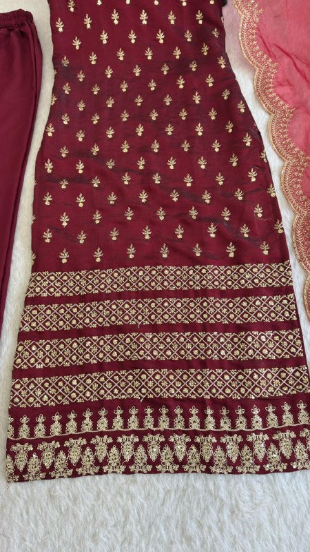 Luxury Maroon Kurta Set with Intricate Embroidery for Wedding And Festive Wear
