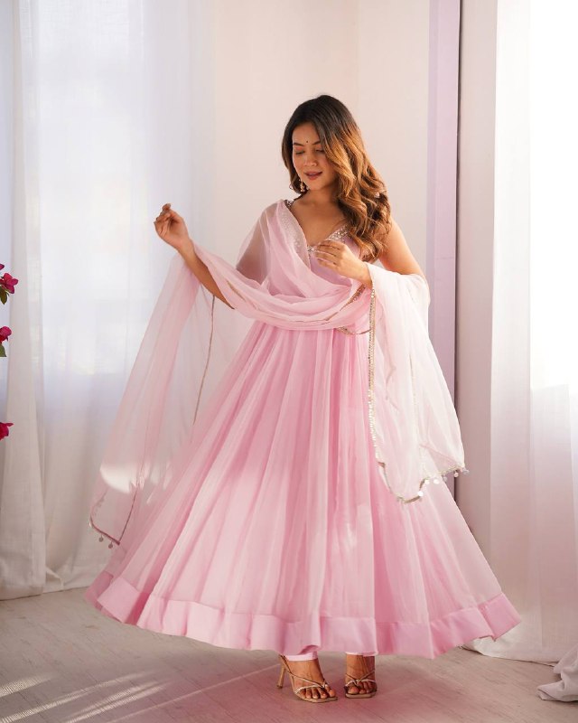 Baby Pink Plain Gergette Sleeveless Anarkali Kurti