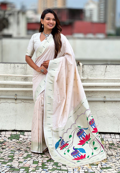 Elegant Zaro Woven Kalyani Paithani Silk Saree