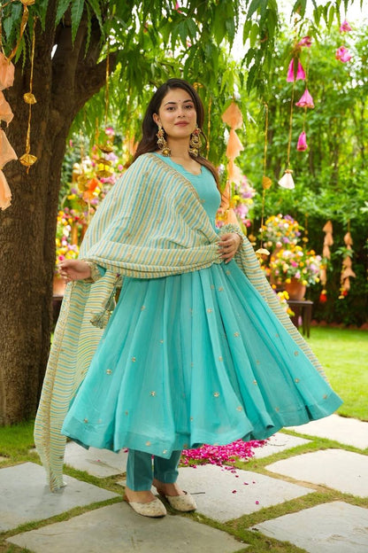 Chanderi Blend Turquoise Blue Kurta Set with Elegant Stripe Dupatta