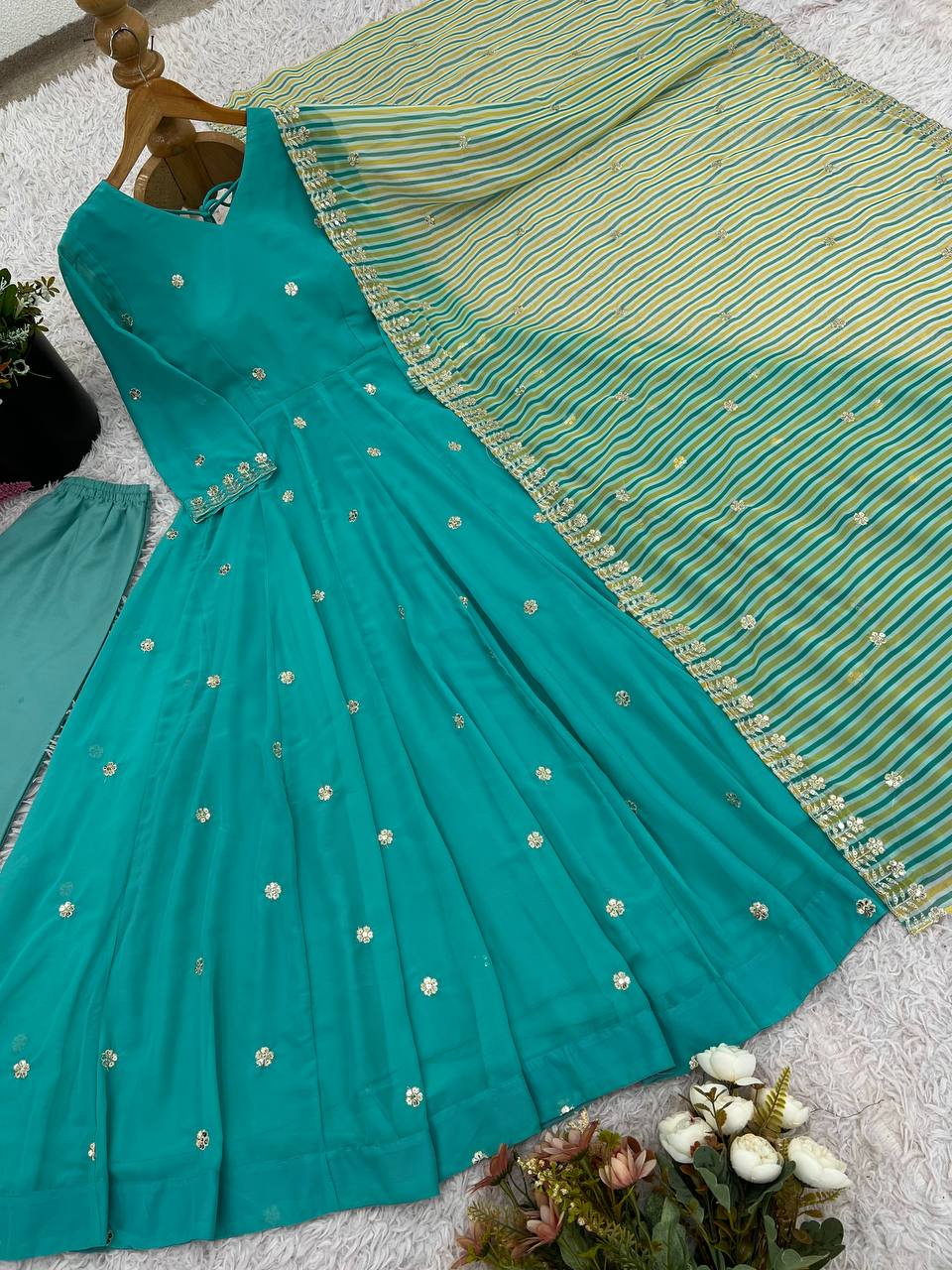 Chanderi Blend Turquoise Blue Kurta Set with Elegant Stripe Dupatta