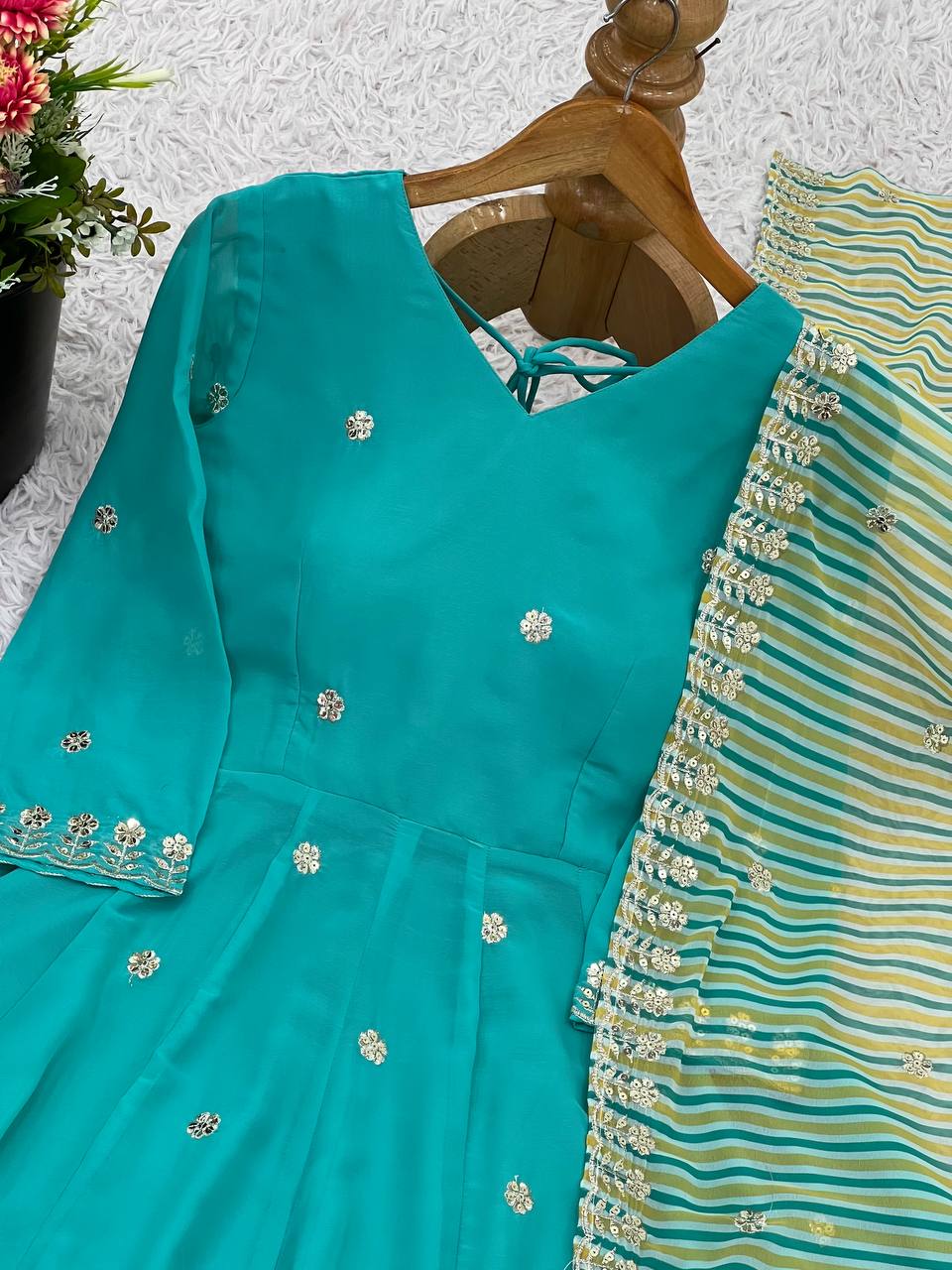 Chanderi Blend Turquoise Blue Kurta Set with Elegant Stripe Dupatta