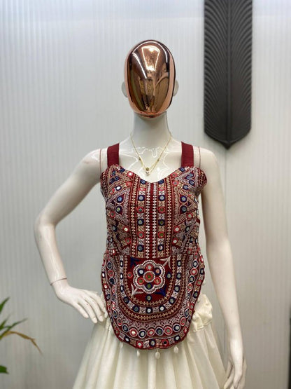 Fully Traditional Gamthi Style Cotton Lehenga With Readymade Blouse