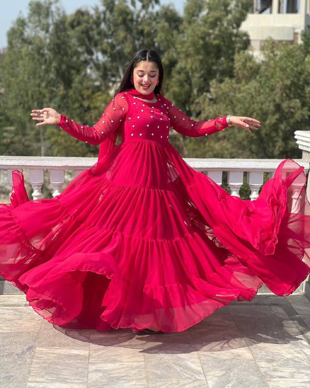 Pretty Pink Georgette 6 Meter Flair Gown