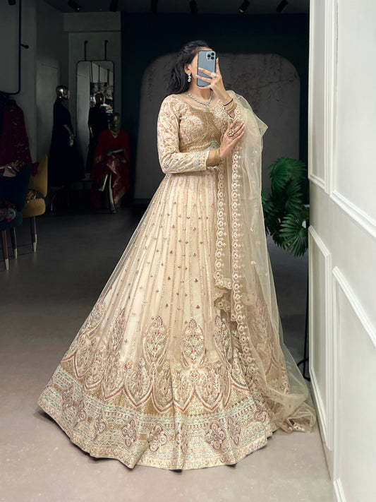 Designer Lehenga Cholis with Luxurious Border Embroidery
