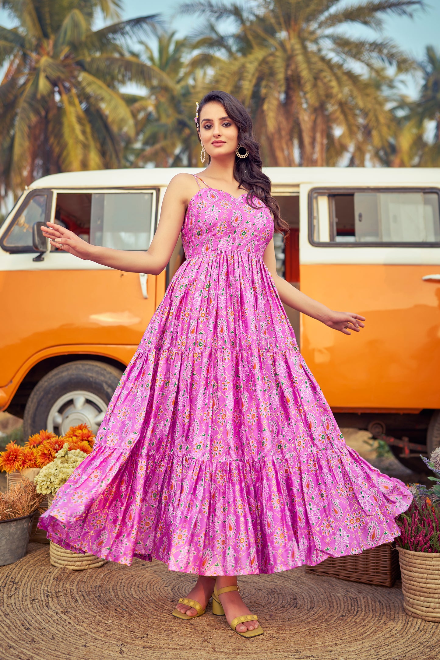 Multilayer Pink Stapless Western Party Wear Gown