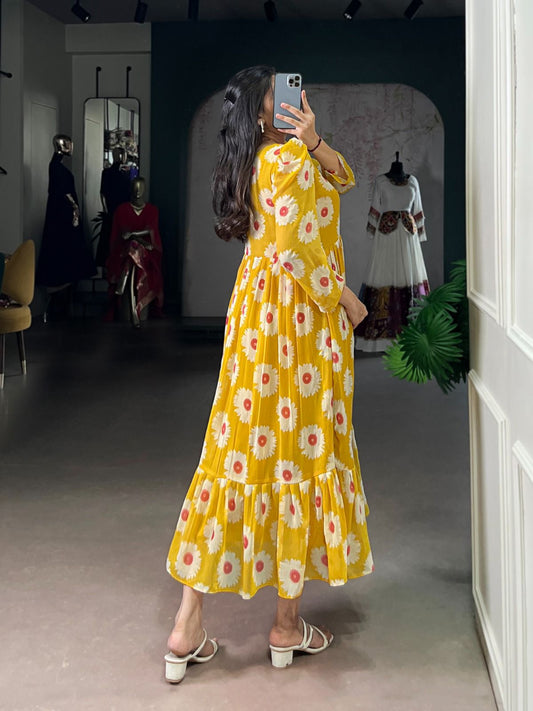 Vibrant Yellow Daisy Print Vacation One Piece Dress