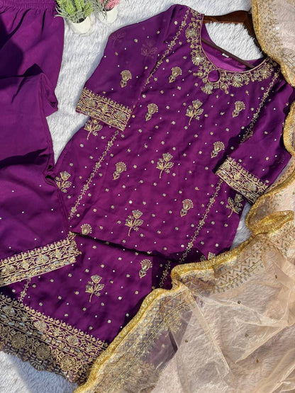 The Royal Amethyst Heavy Embroidered Suit Set