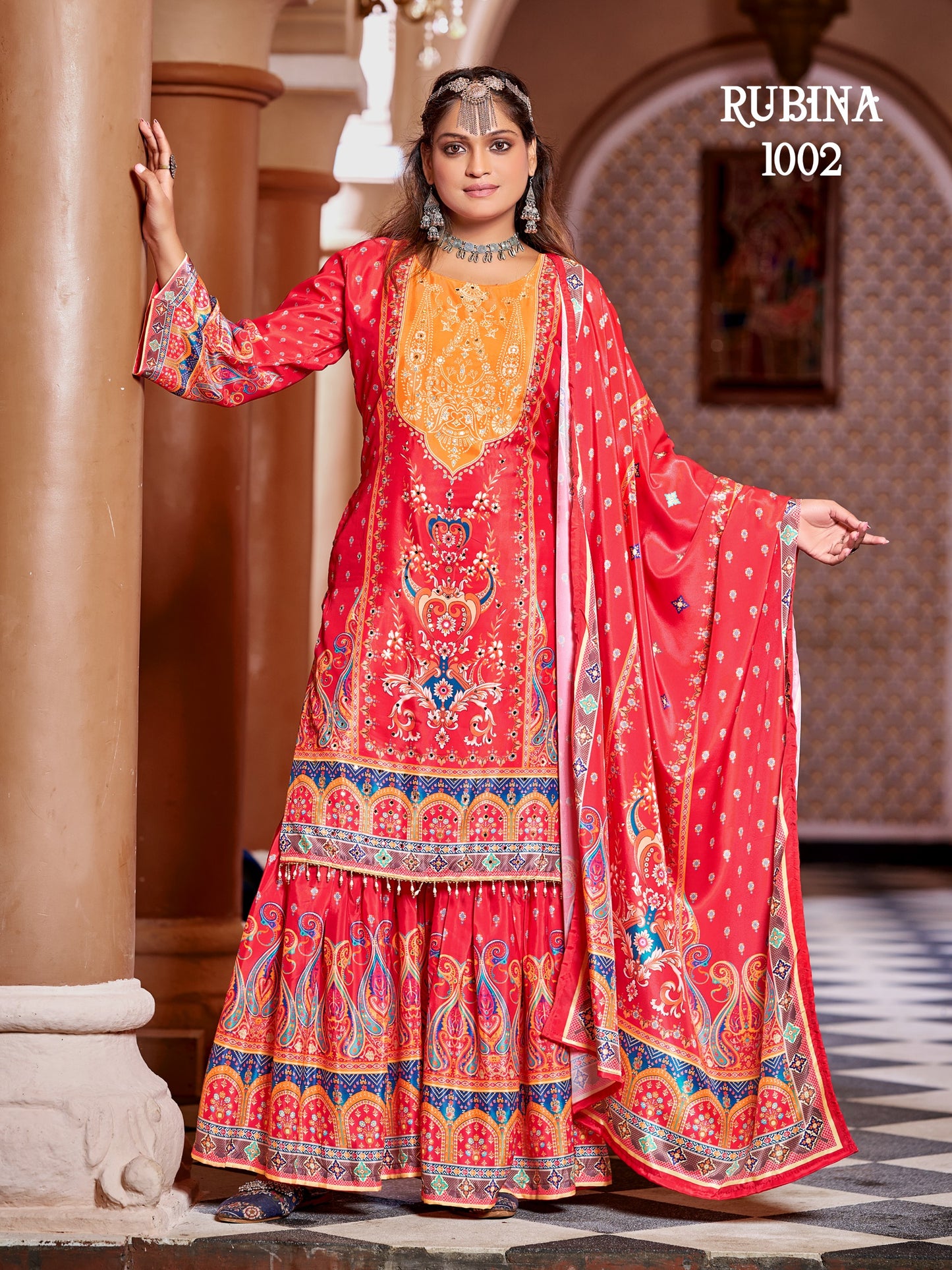 Beautiful Pink Crepe Silk Pakistani Suit