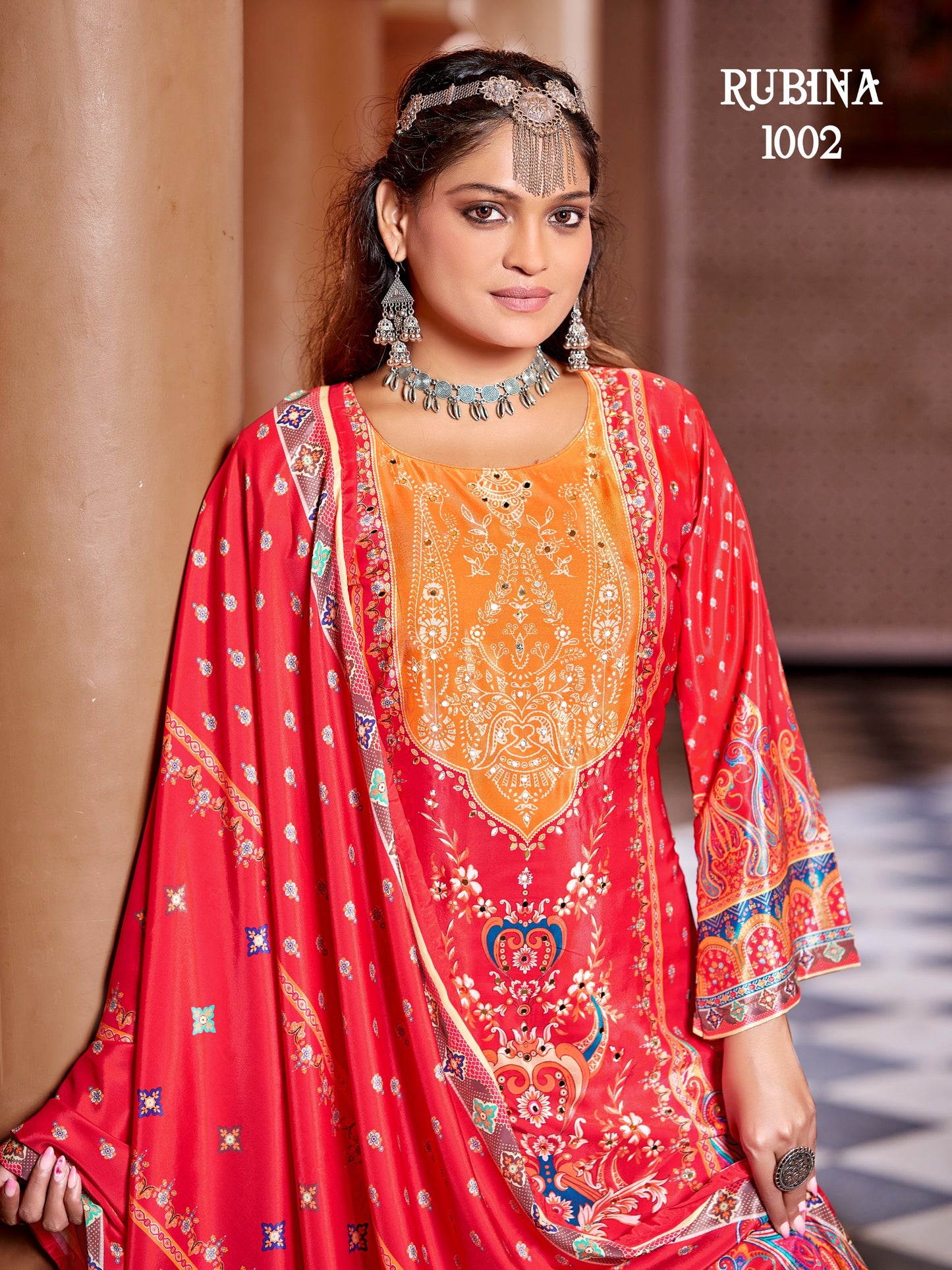 Beautiful Pink Crepe Silk Pakistani Suit