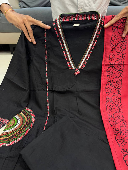 Bold Black Pure Banana Silk Kurti Pair With Pocket
