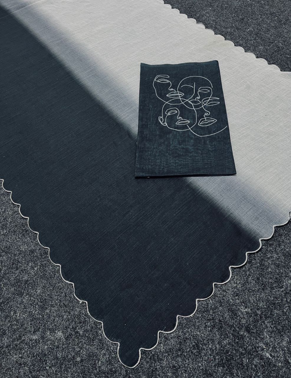 Plain Linen with Digital Print and Cut Work Border Saree