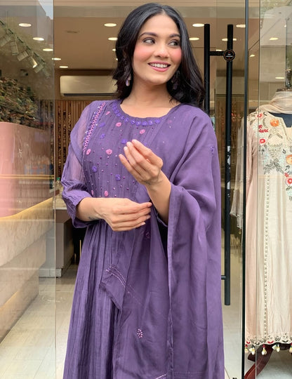Premium Embroidered Cotton Lavender Kurta Set For Ladies