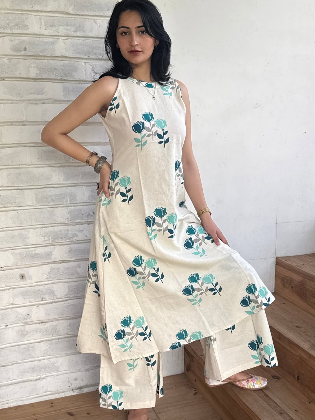 Beige Floral Print Cotton Sleeveless Kurta Set for Women