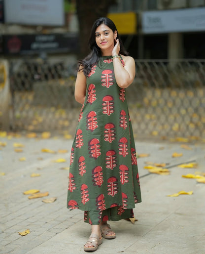 Olive Green Abstract Print Sleeveless Layered Kurta Set