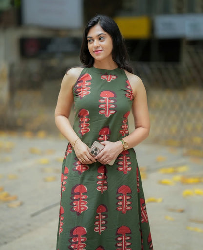 Olive Green Abstract Print Sleeveless Layered Kurta Set