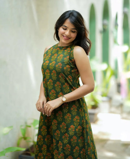 Green Handblock Floral Print Sleeveless Kurta with Palazzo