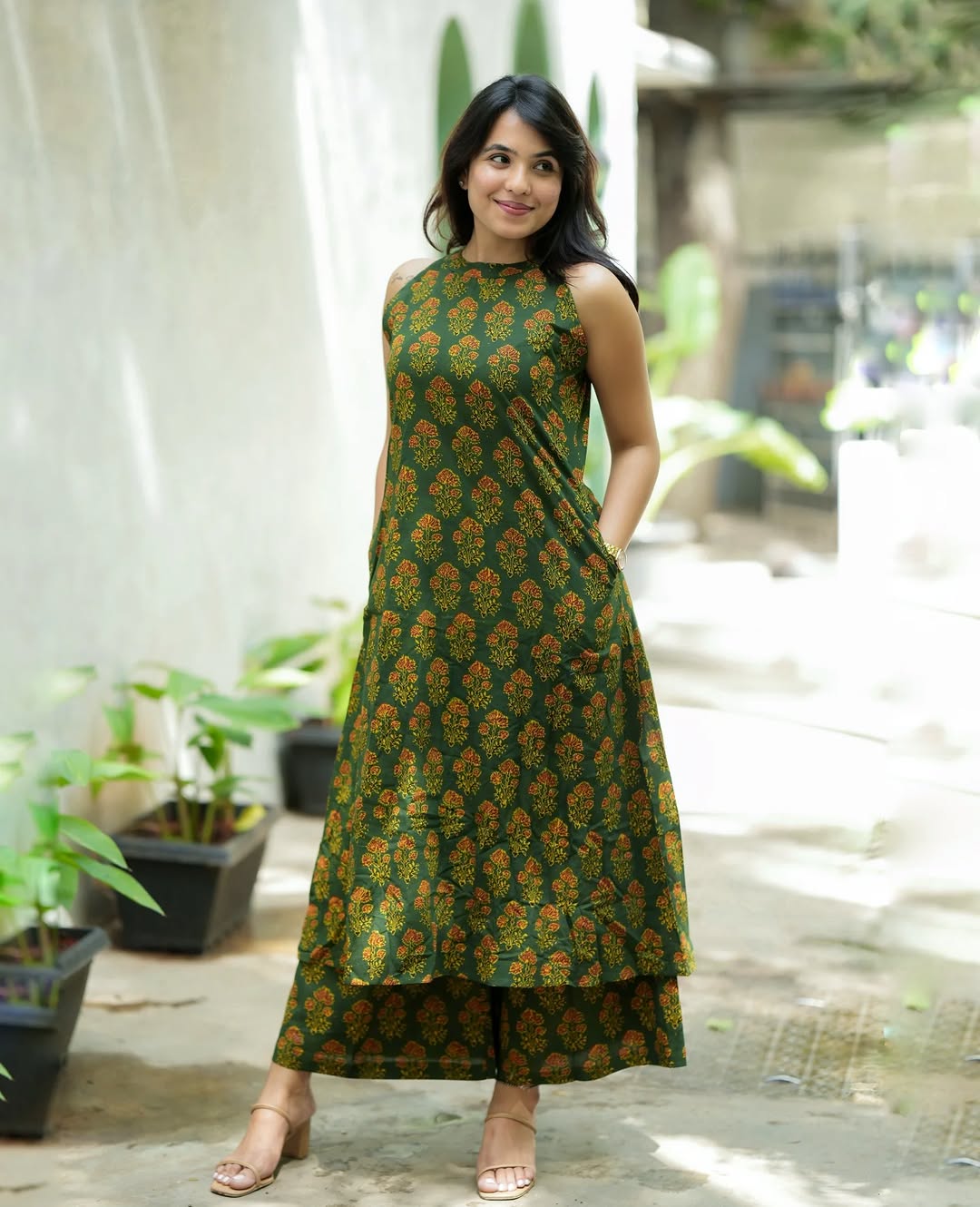 Green Handblock Floral Print Sleeveless Kurta with Palazzo
