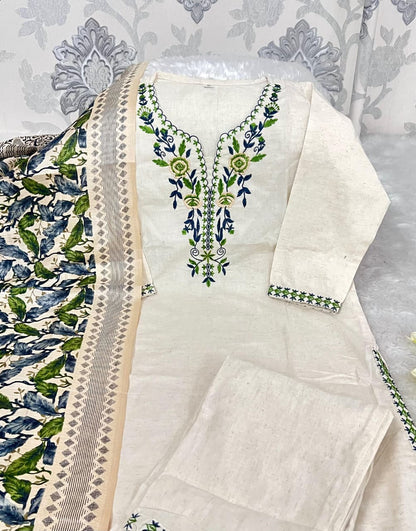 Comfortable Khadi Cotton Embroidered Kurta Set for Women