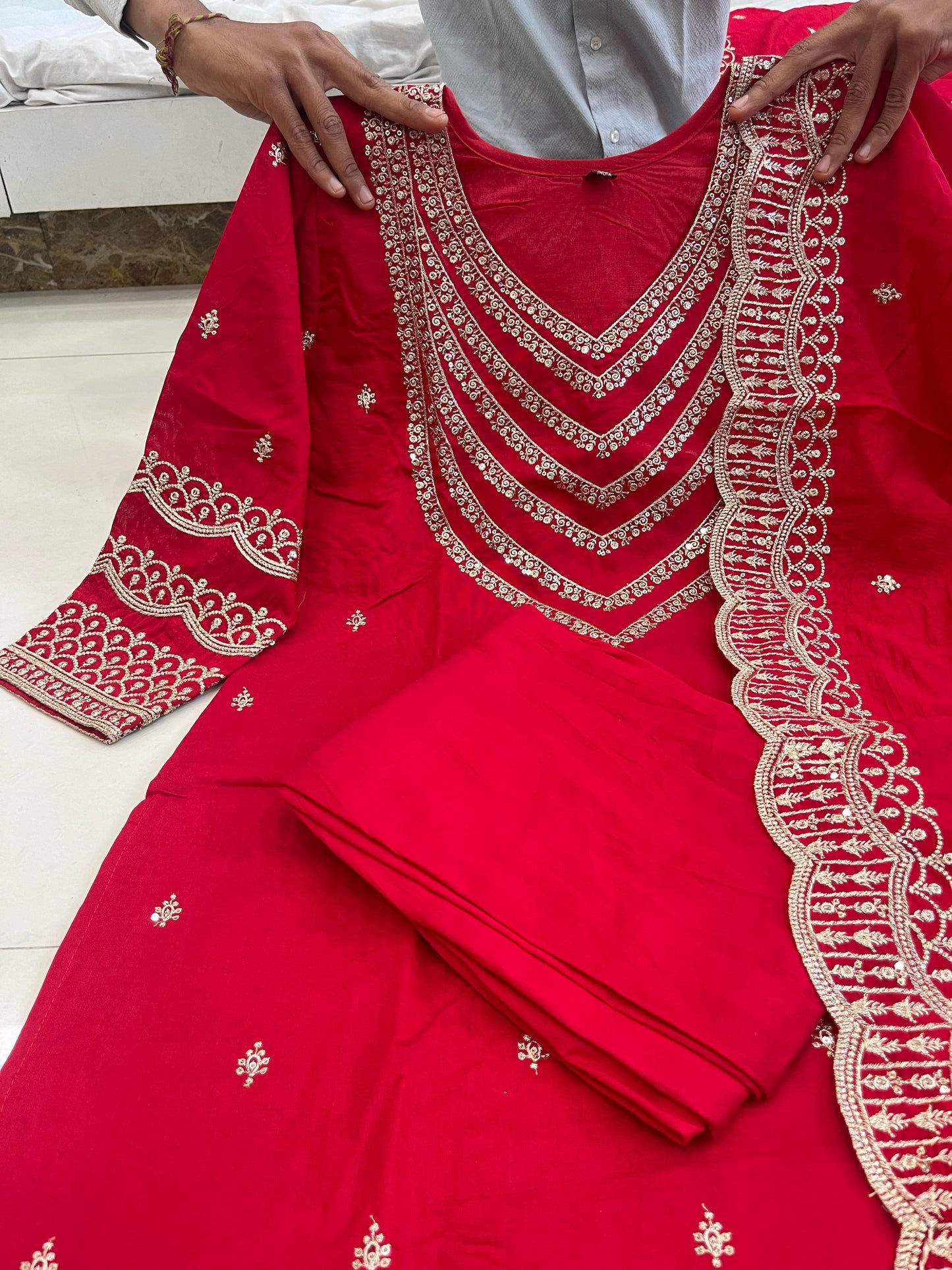 Wonaya Ready to Wear Chanderi Silk Suit