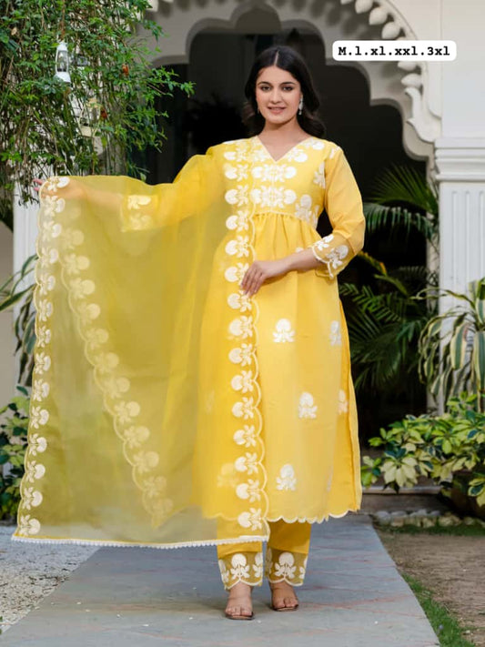 Latest Heavy Embroidery Silk Suit Set for Women