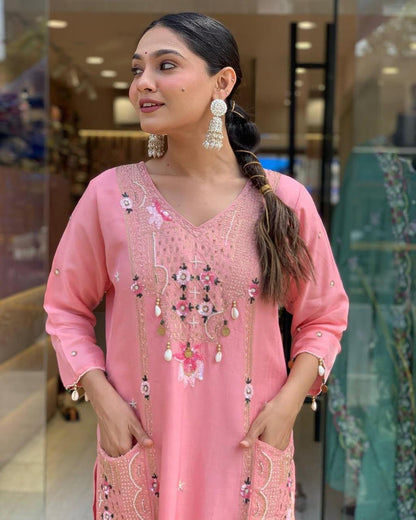 Traditional Roman Silk Embroidered Suit Set