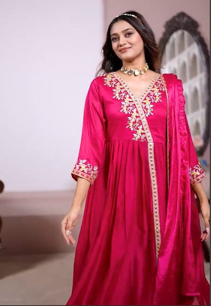Beautiful Rani Pink Embroidered Kurti Pant Set