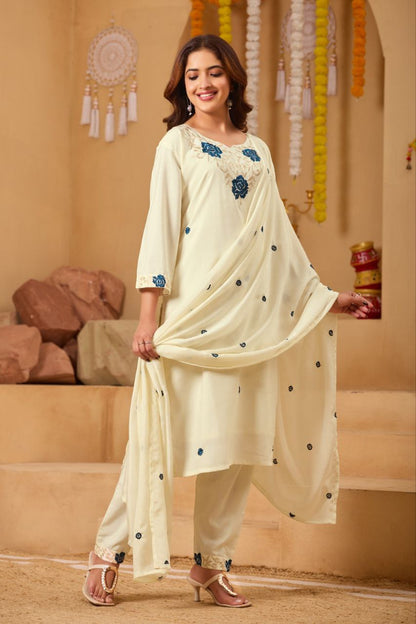 Rayon Kurti Pant Set With Embroidered Detailing