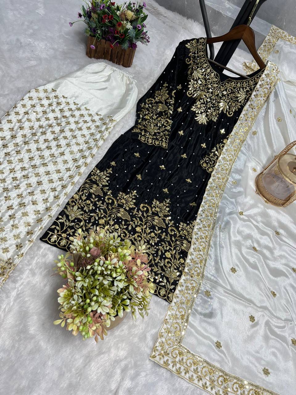 Elegent Chinon Silk Suit Set With Heavy Embroidery Work
