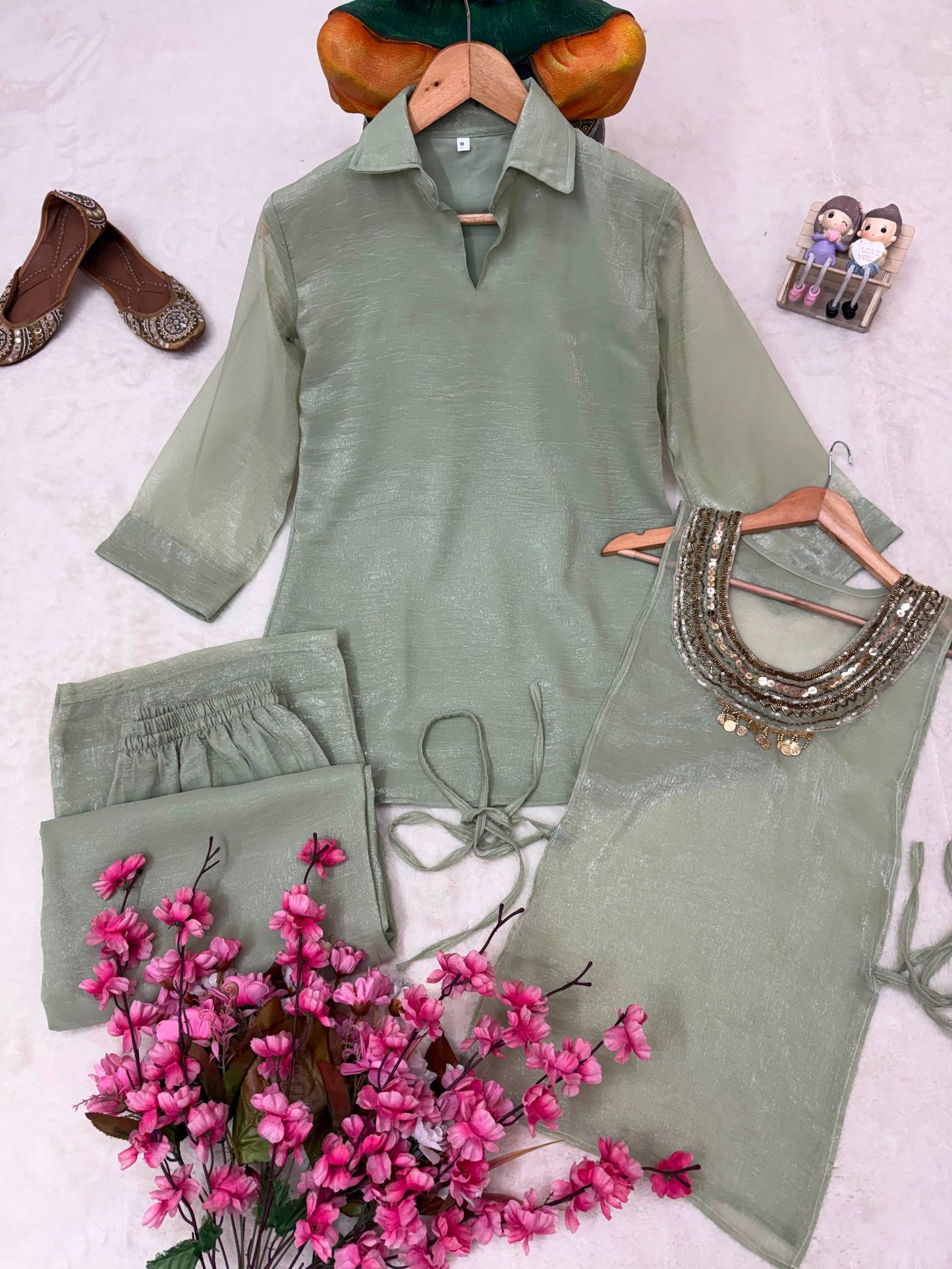 Beautiful Mint Green Gold Crush Co-ord Set