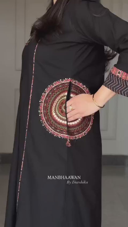 Bold Black Pure Banana Silk Kurti Pair With Pocket