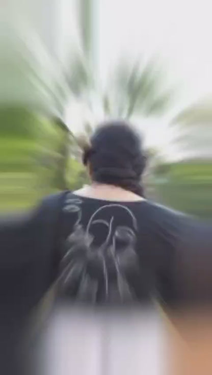 Plain Linen with Digital Print and Cut Work Border Saree