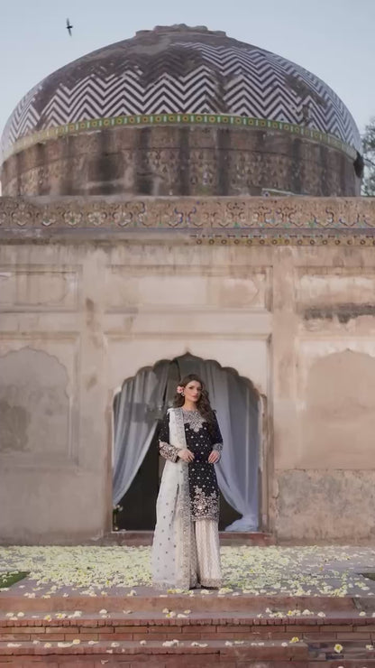 Elegent Chinon Silk Suit Set With Heavy Embroidery Work